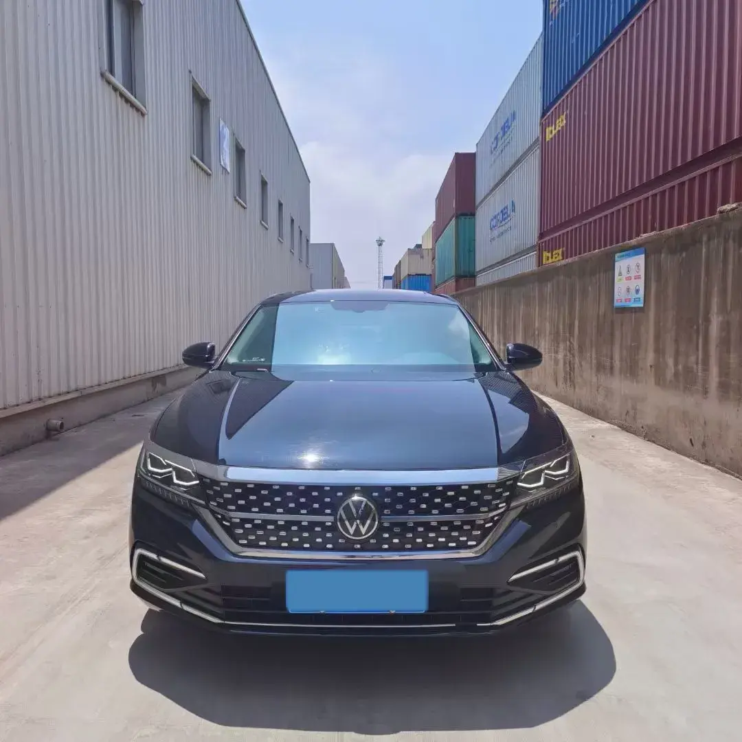 2020 VOLKSWAGEN PASSAT thumbnail 2