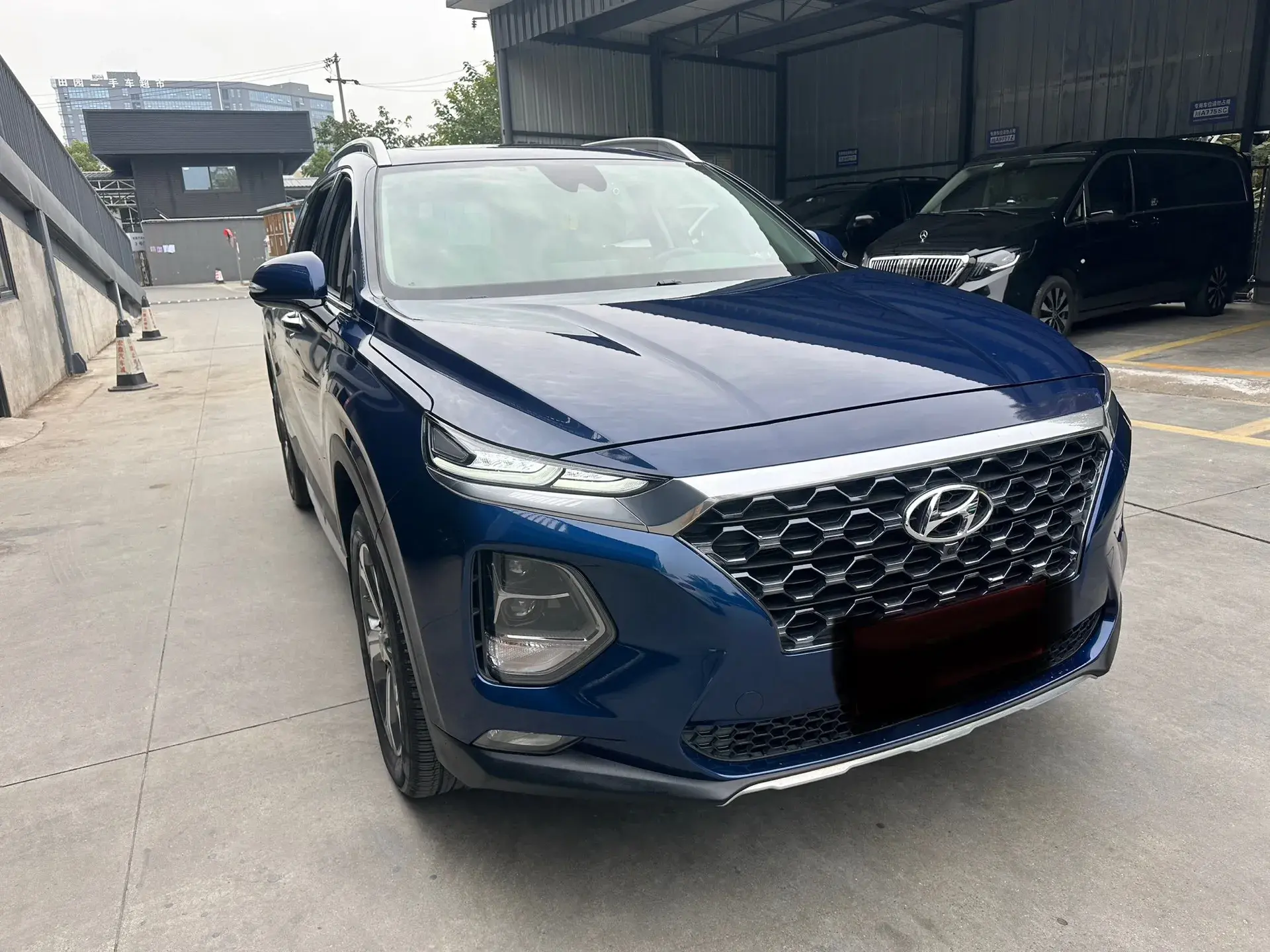 2019 HYUNDAI SANTAFE thumbnail 2