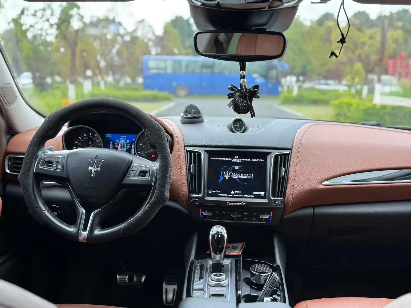 2018 MASERATI LEVANTE thumbnail 4