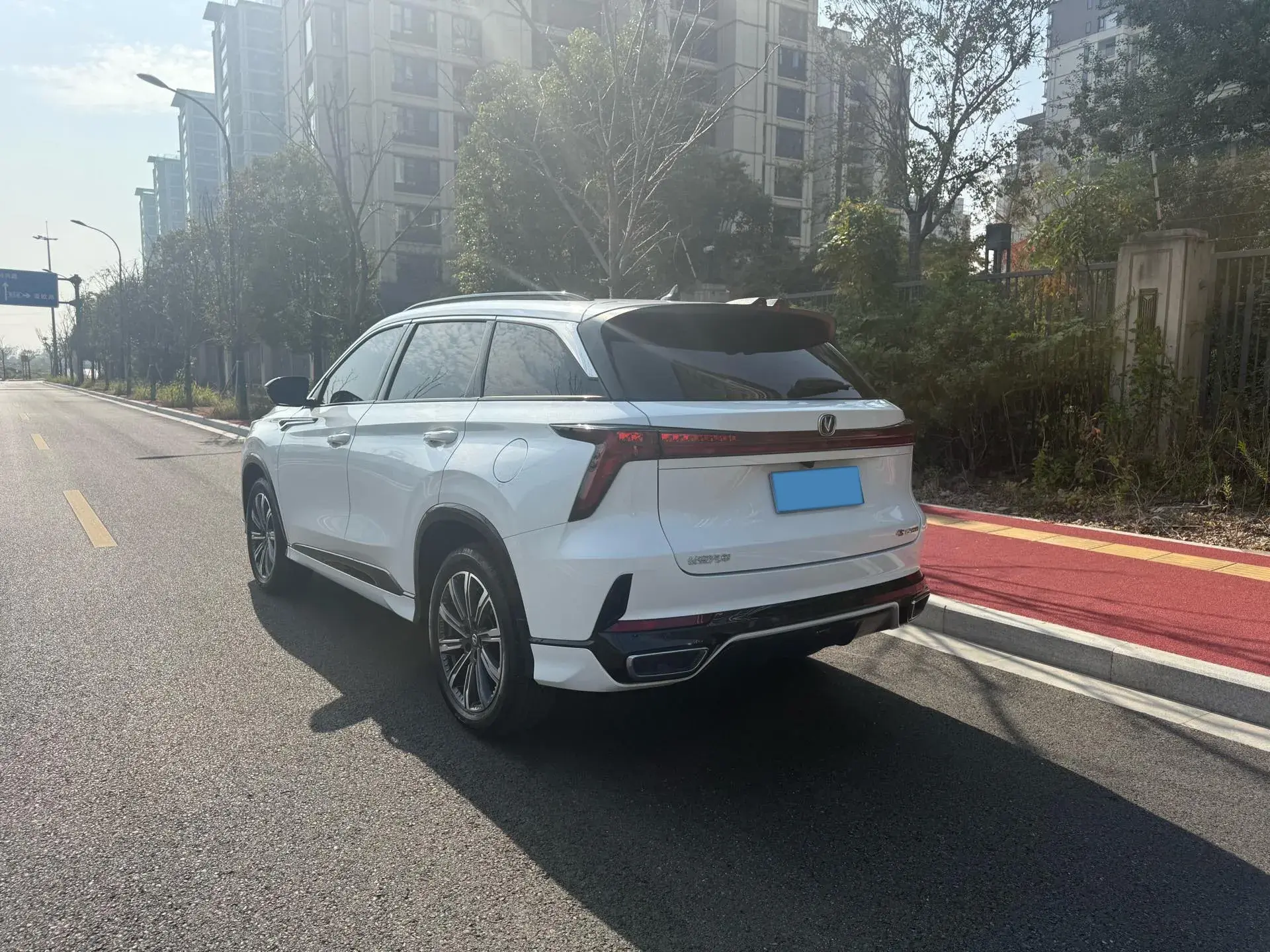 2024 CHANGAN CS75 thumbnail 4