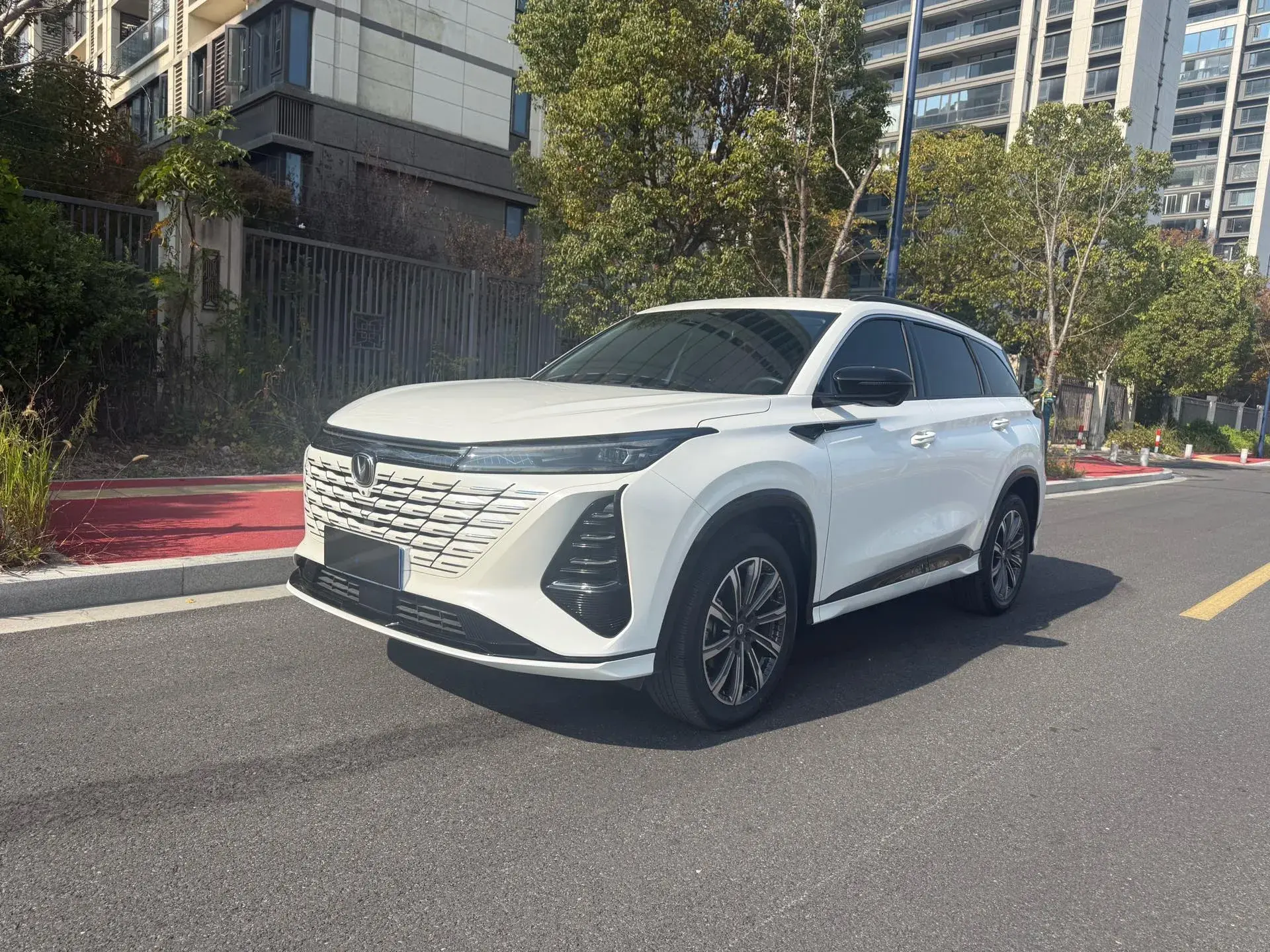 2024 CHANGAN CS75 view 1