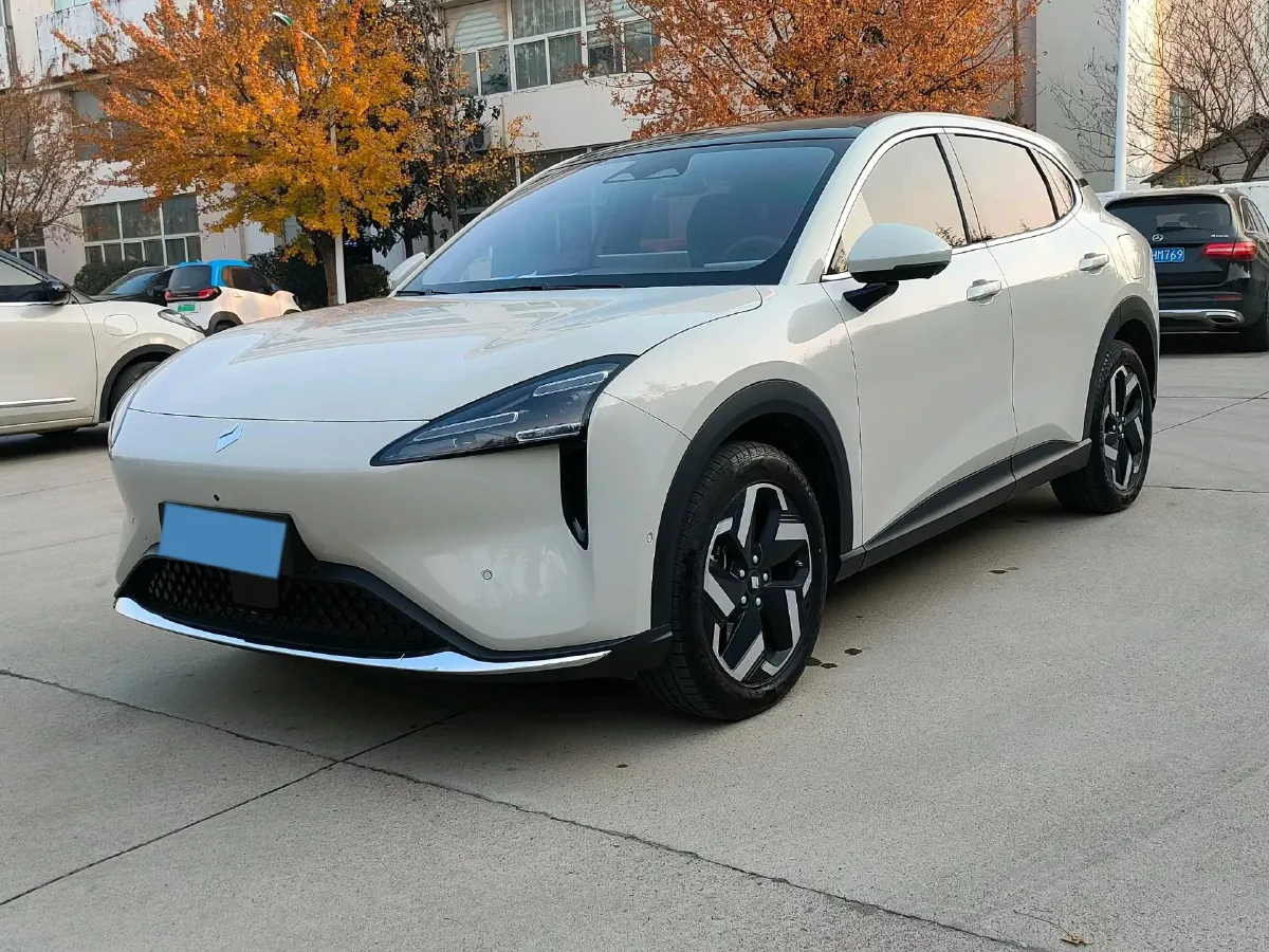 2024 BaoJun Cloud Sea BEV 69.2KWH,autocango,china used car exporter,china ev exporter,chinese used car exporter,chinese used ev exporter