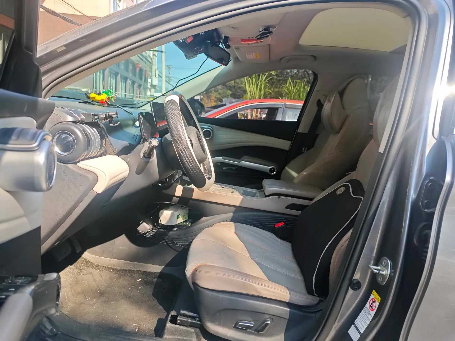 2023 BYD YUAN thumbnail 4