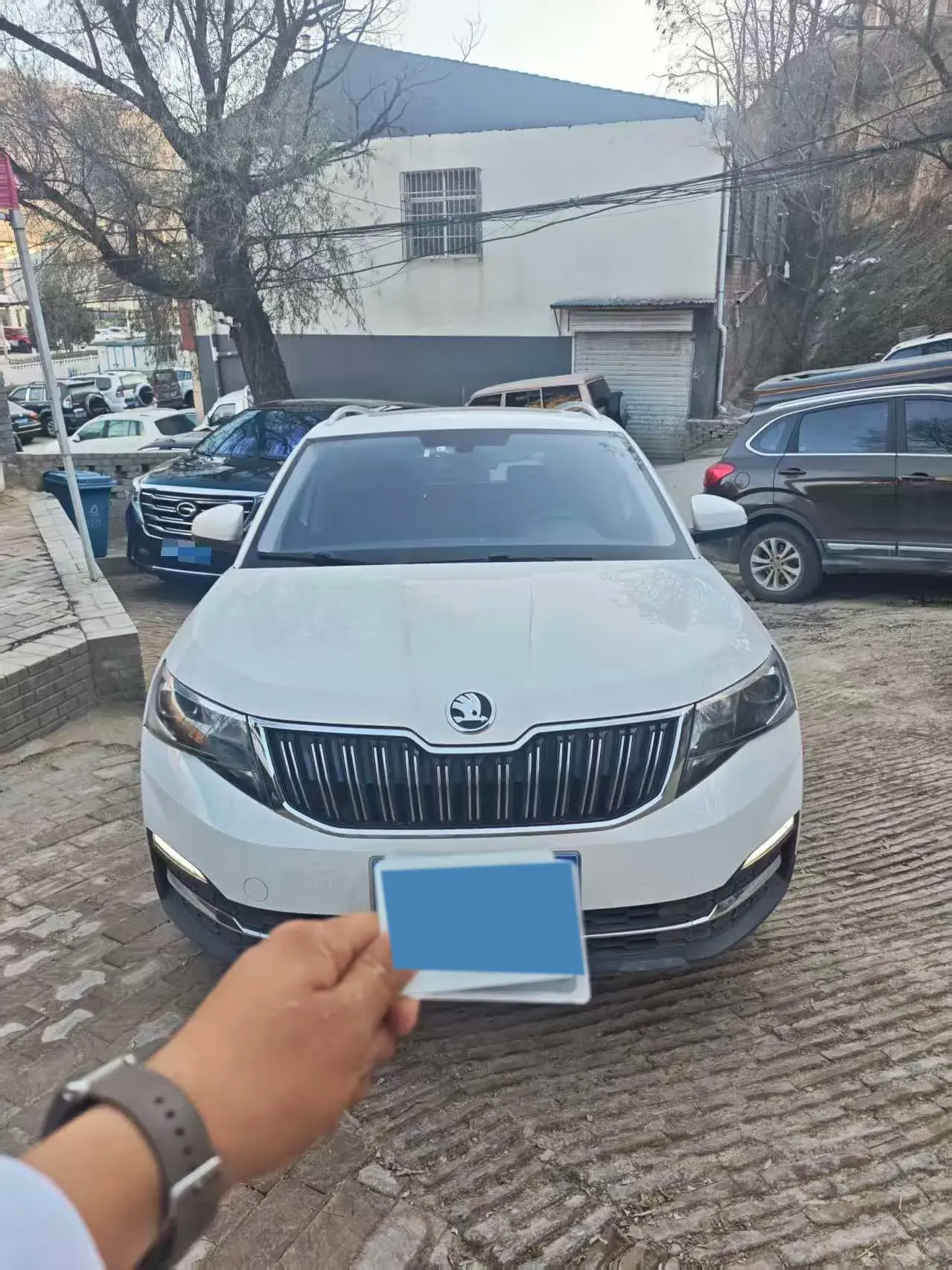 2022 SKODA KAMIQ thumbnail 2