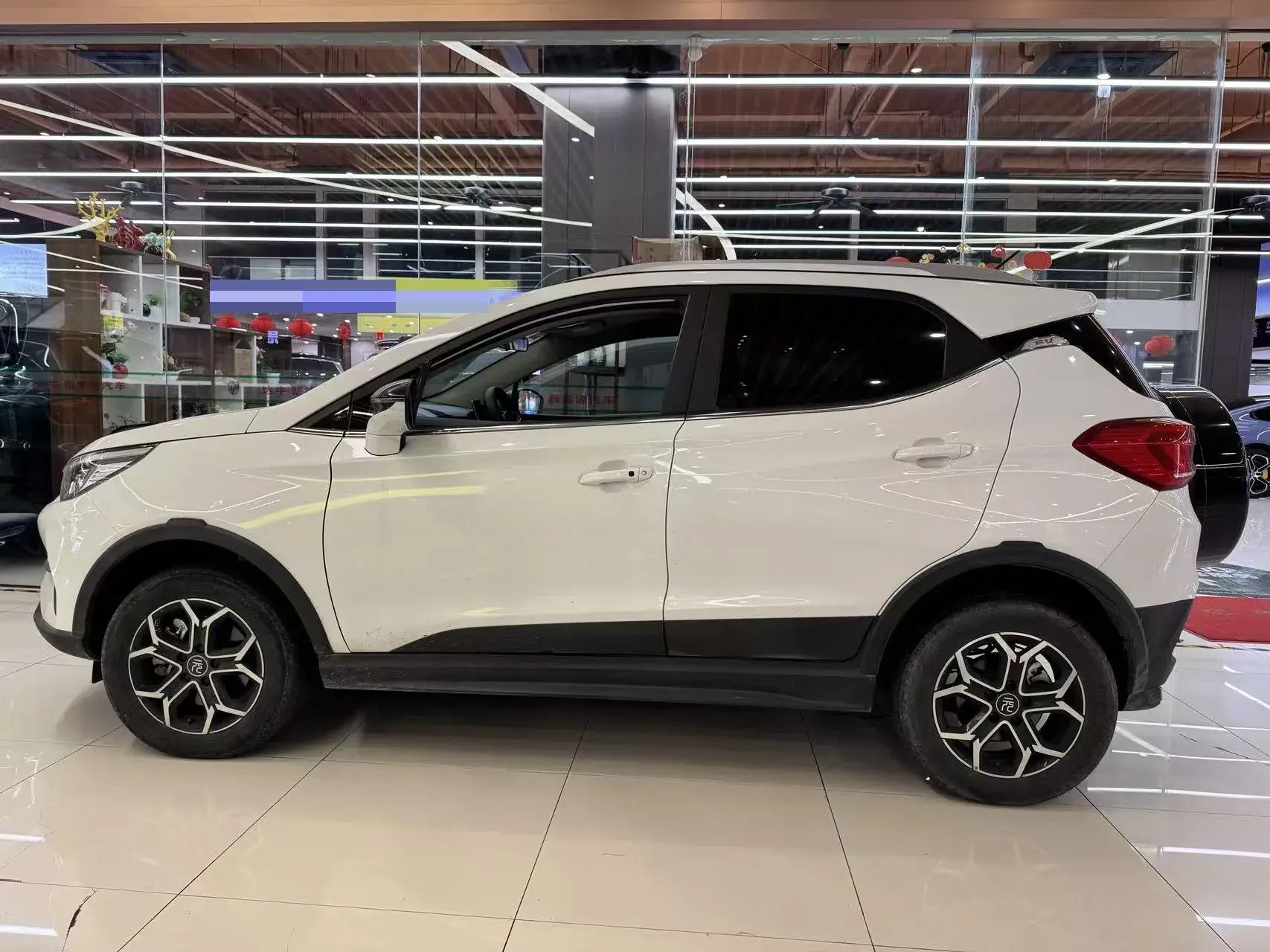 2021 BYD YUAN thumbnail 3