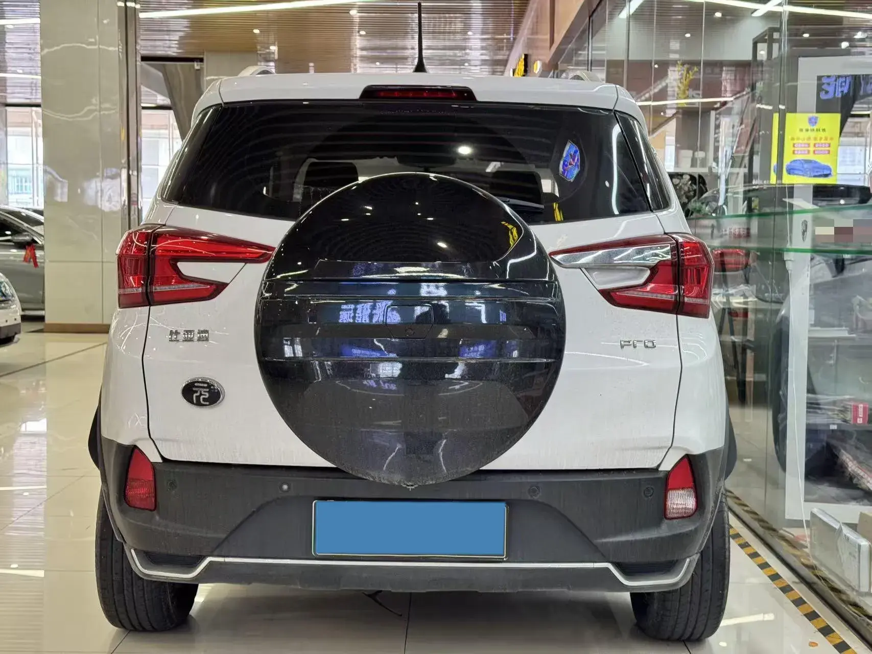 2021 BYD YUAN thumbnail 4