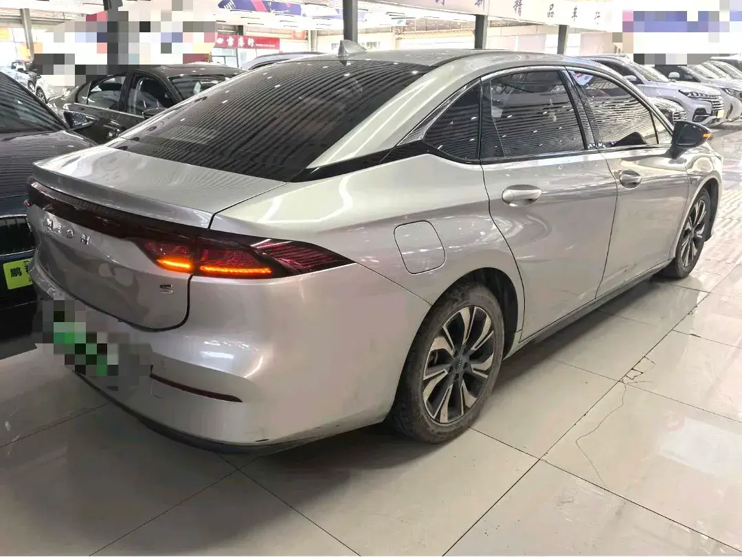 2020 AION S thumbnail 3