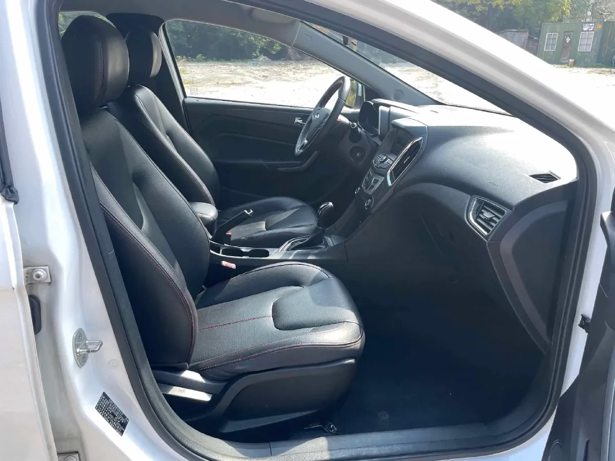 2018 Chery Arrizo 5 1.5L 116HP L4 CVT,autocango,china used car exporter,china ev exporter,chinese used car exporter,chinese used ev exporter