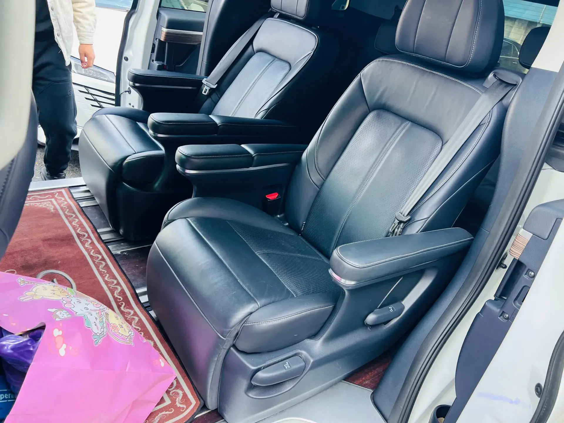 2021 GAC TRUMPCHI thumbnail 4