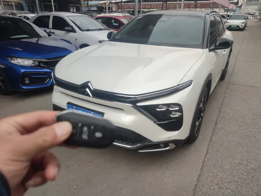 2022 Citroen C5 X 1.6T 175HP L4 8AT