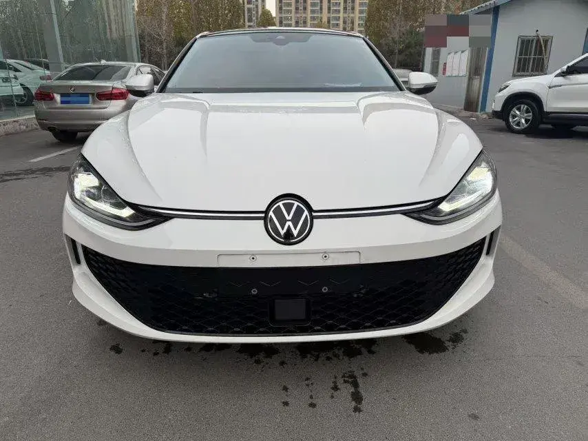 2022 VOLKSWAGEN LAMANDO thumbnail 2