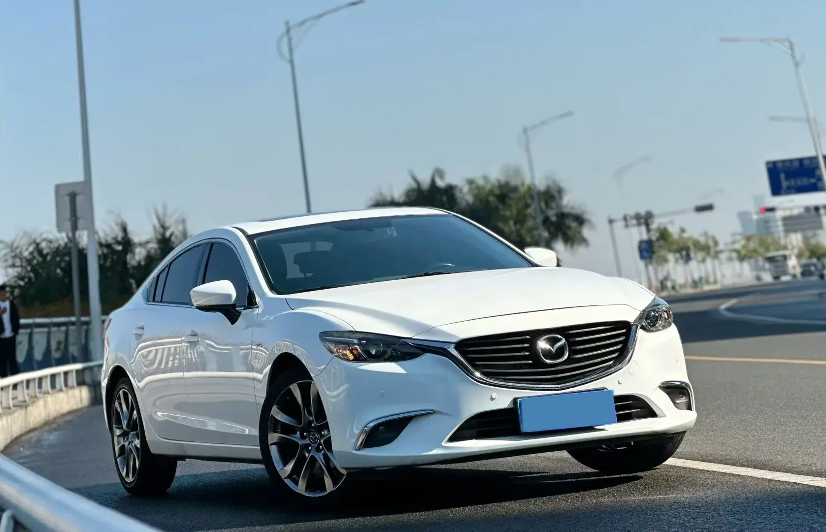 2018 MAZDA ATENZA thumbnail 3