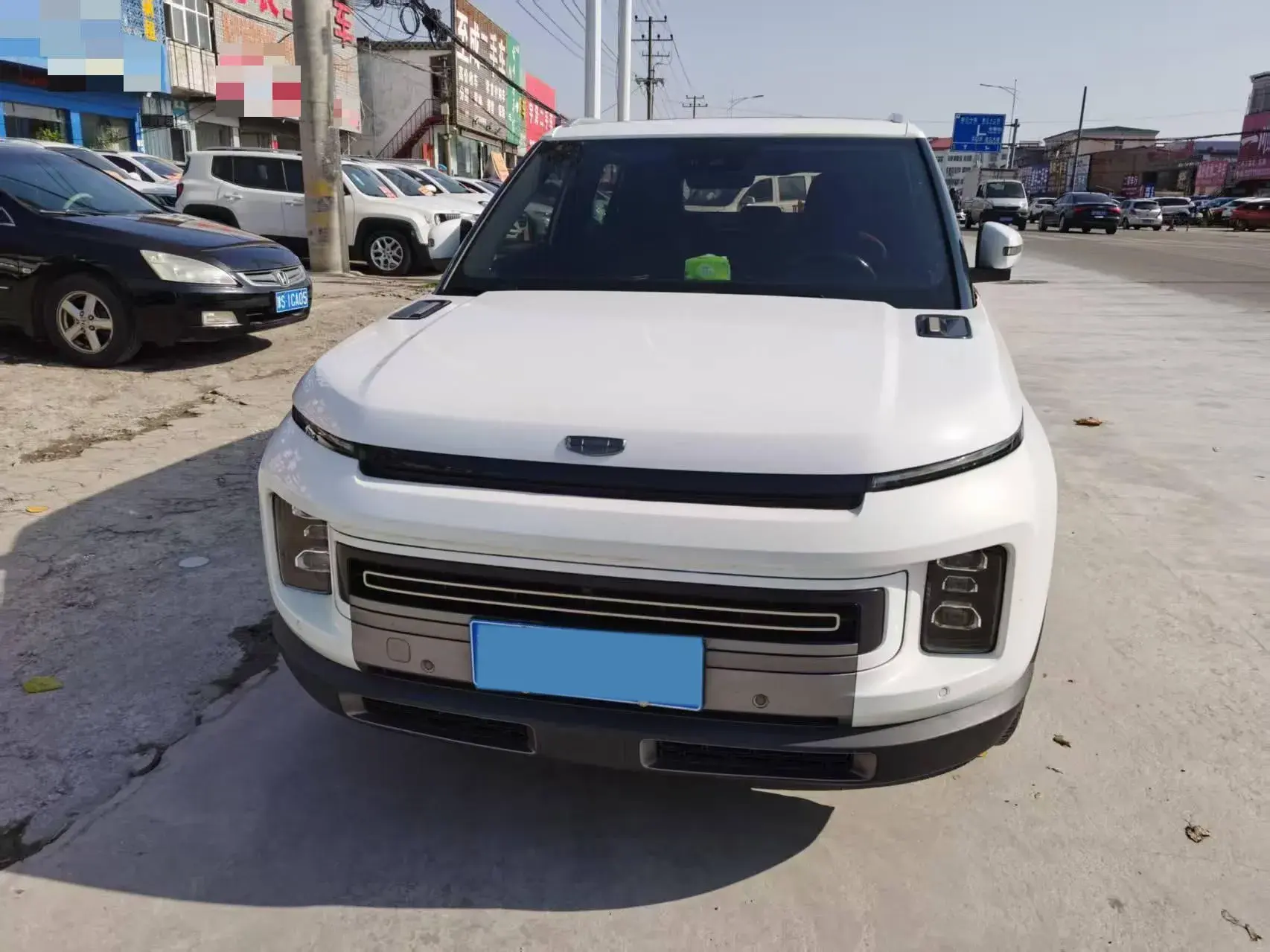 2020 GEELY ICON thumbnail 2