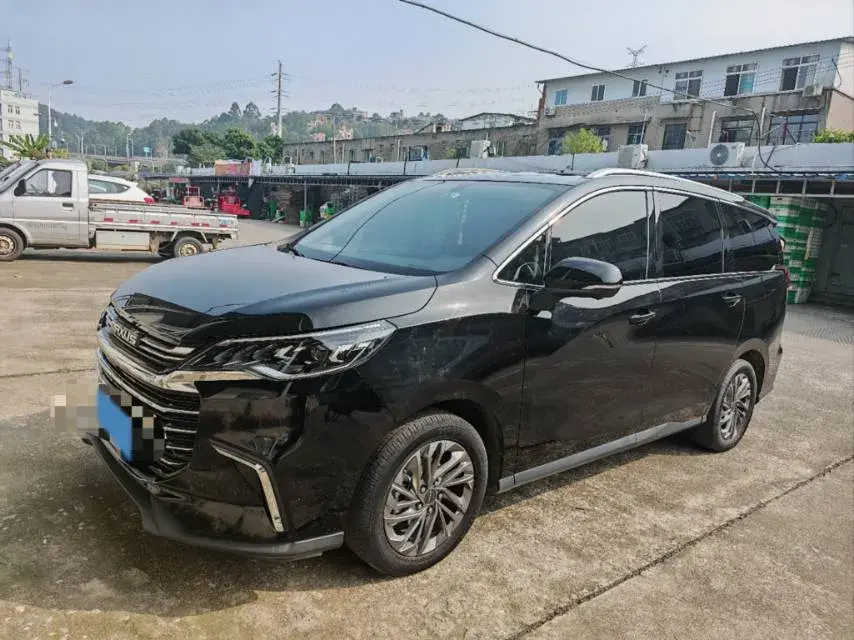 2021 MAXUS G50 view 1