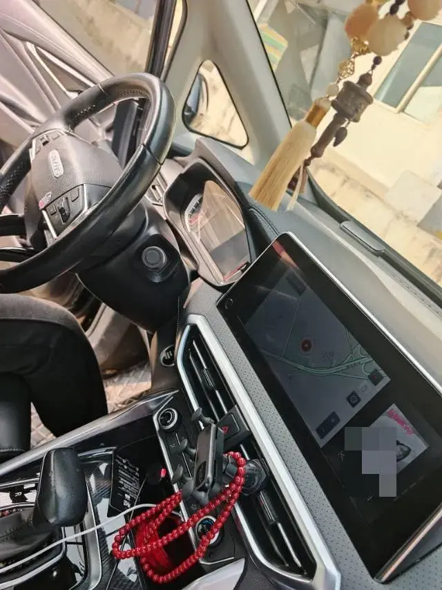 2021 MAXUS G50 thumbnail 4