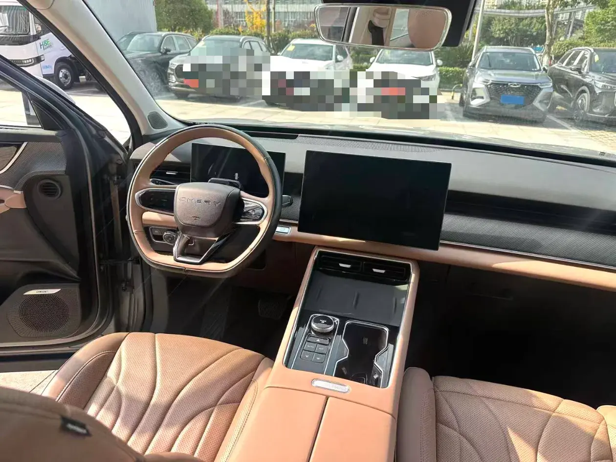 2024 CHERY TIGGO8L thumbnail 4