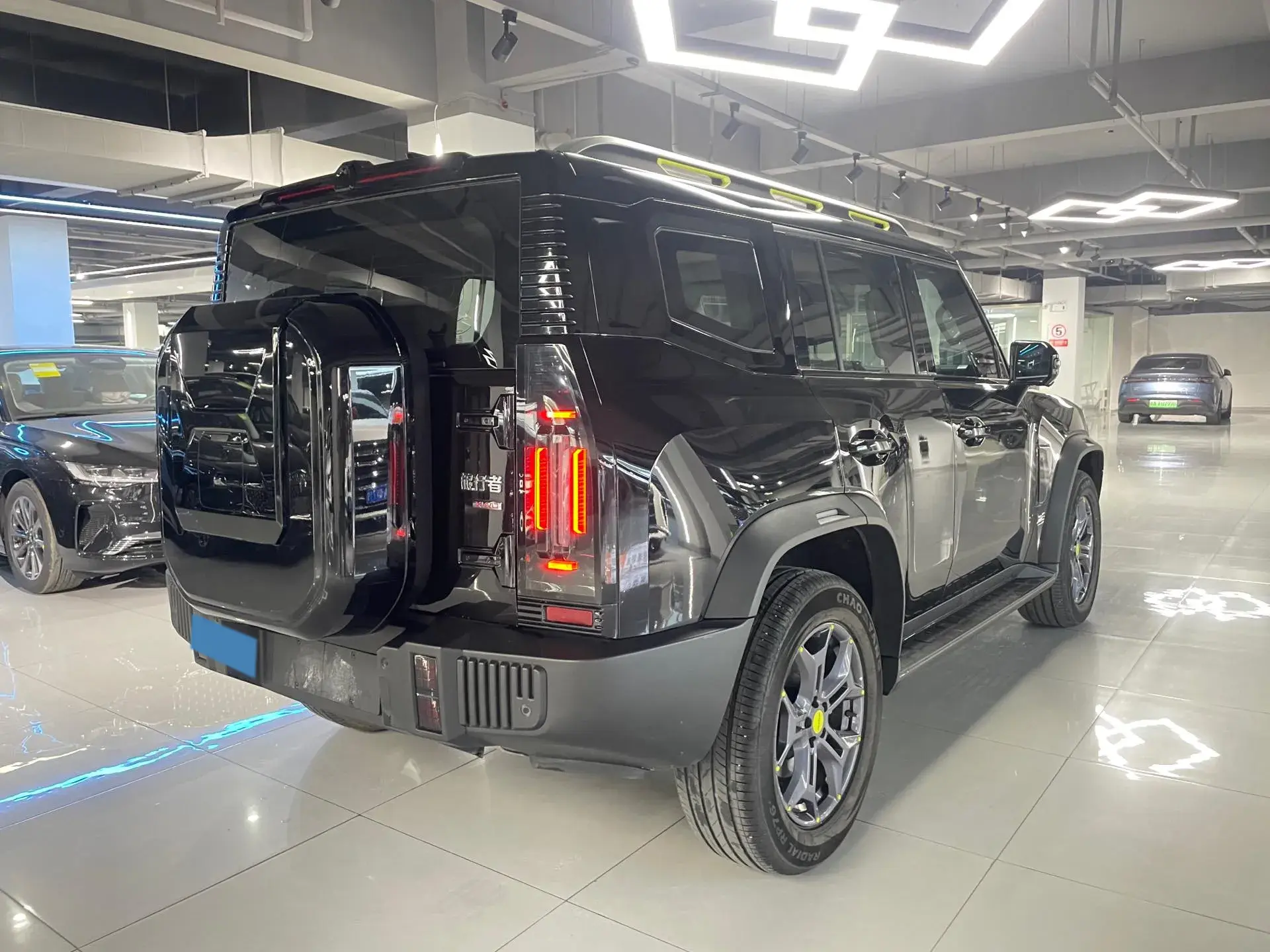 2023 JETOUR TRAVELLER thumbnail 4