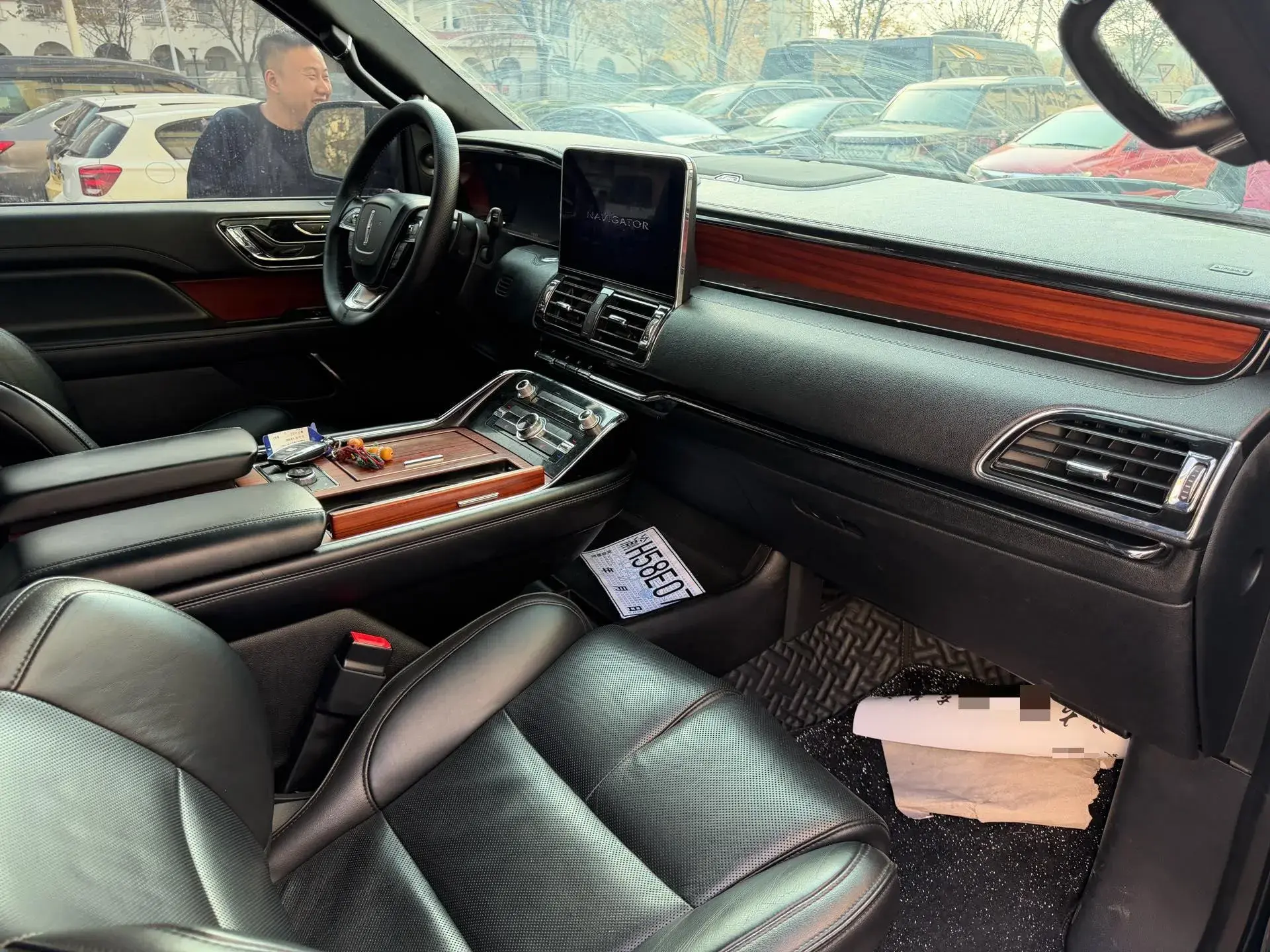 2018 LINCOLN NAVIGATOR thumbnail 4