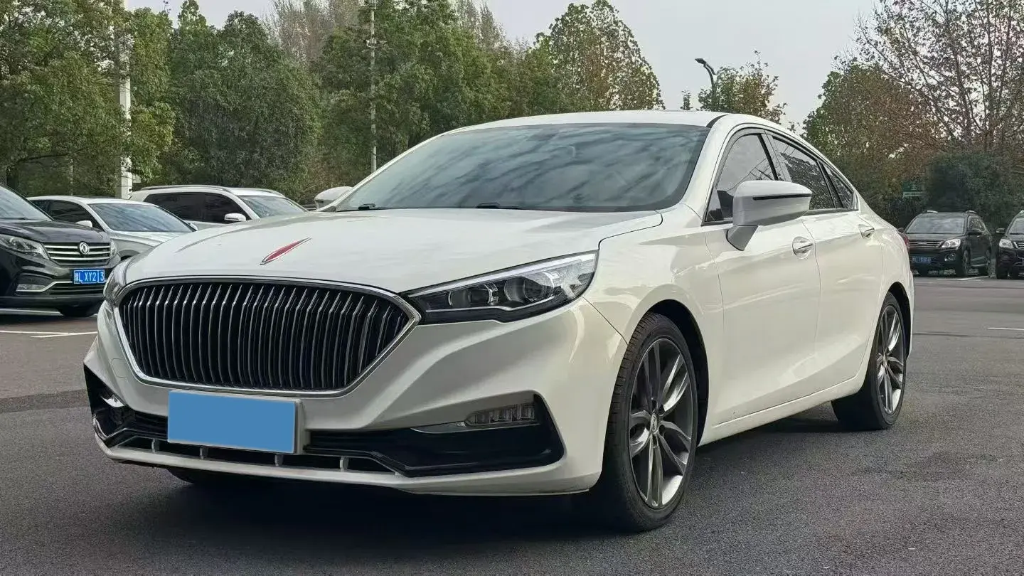 2018 HONGQI H5 view 1