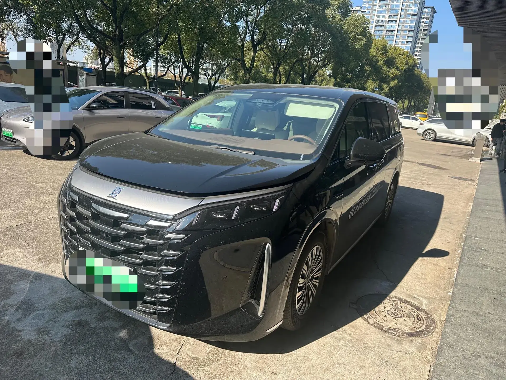 2025 BYD XIA view 1