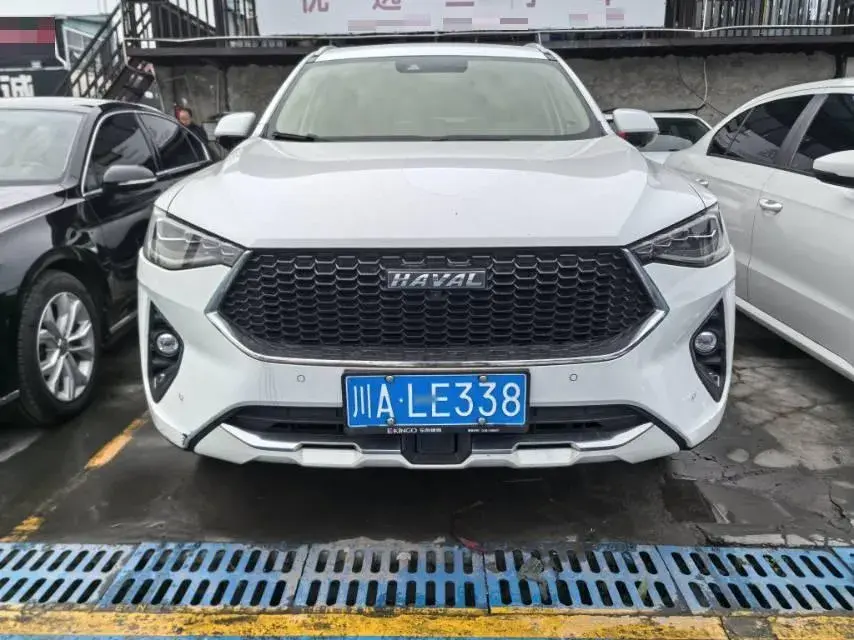 2019 HAVAL F7 thumbnail 2