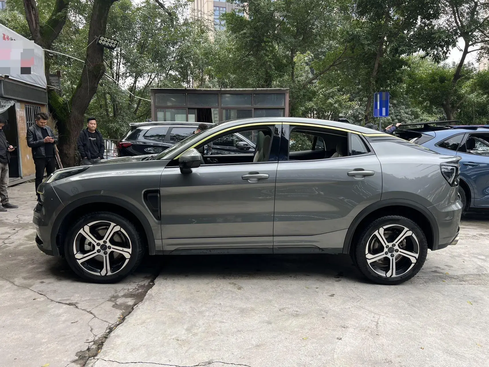 2020 LYNK&CO 05 thumbnail 4