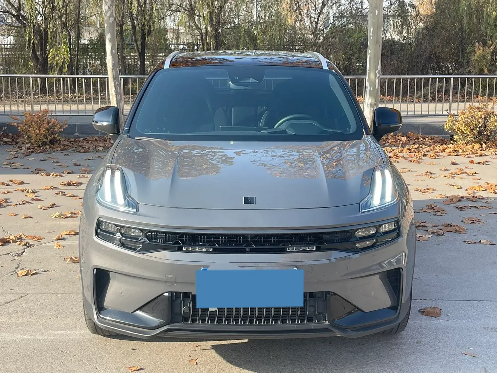 2023 LYNK&CO 06 thumbnail 3