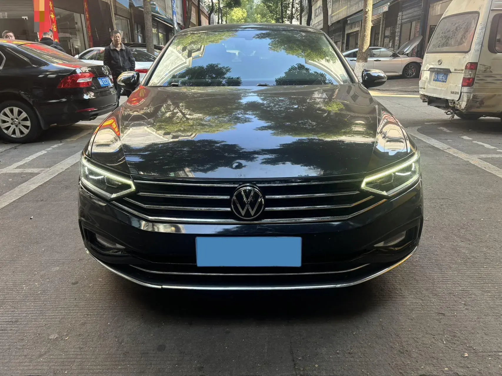 2020 VOLKSWAGEN MAGOTAN thumbnail 2