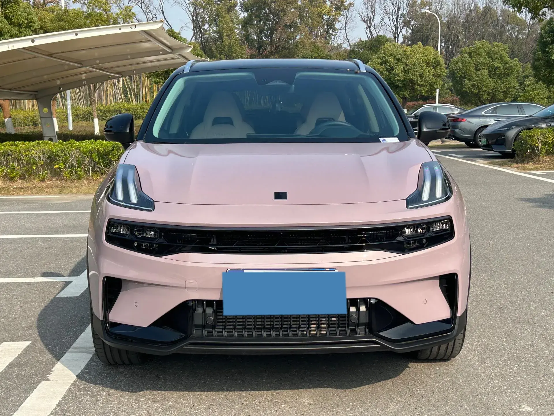 2023 LYNK&CO 06 thumbnail 2