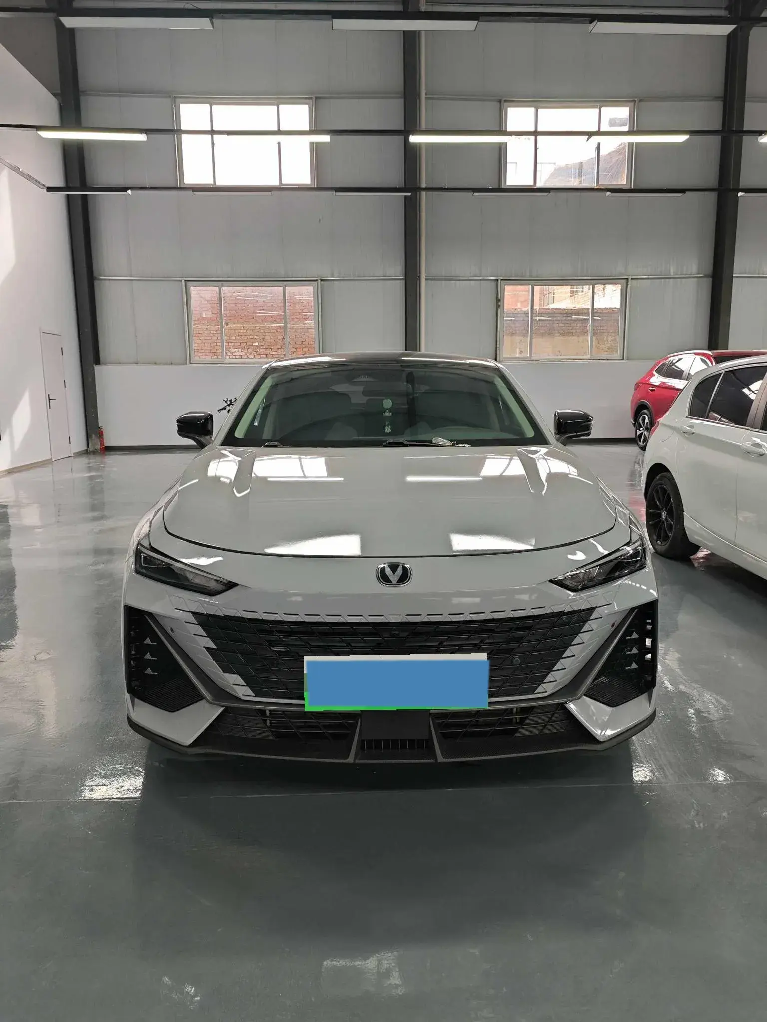 2023 CHANGAN UNI-V thumbnail 2