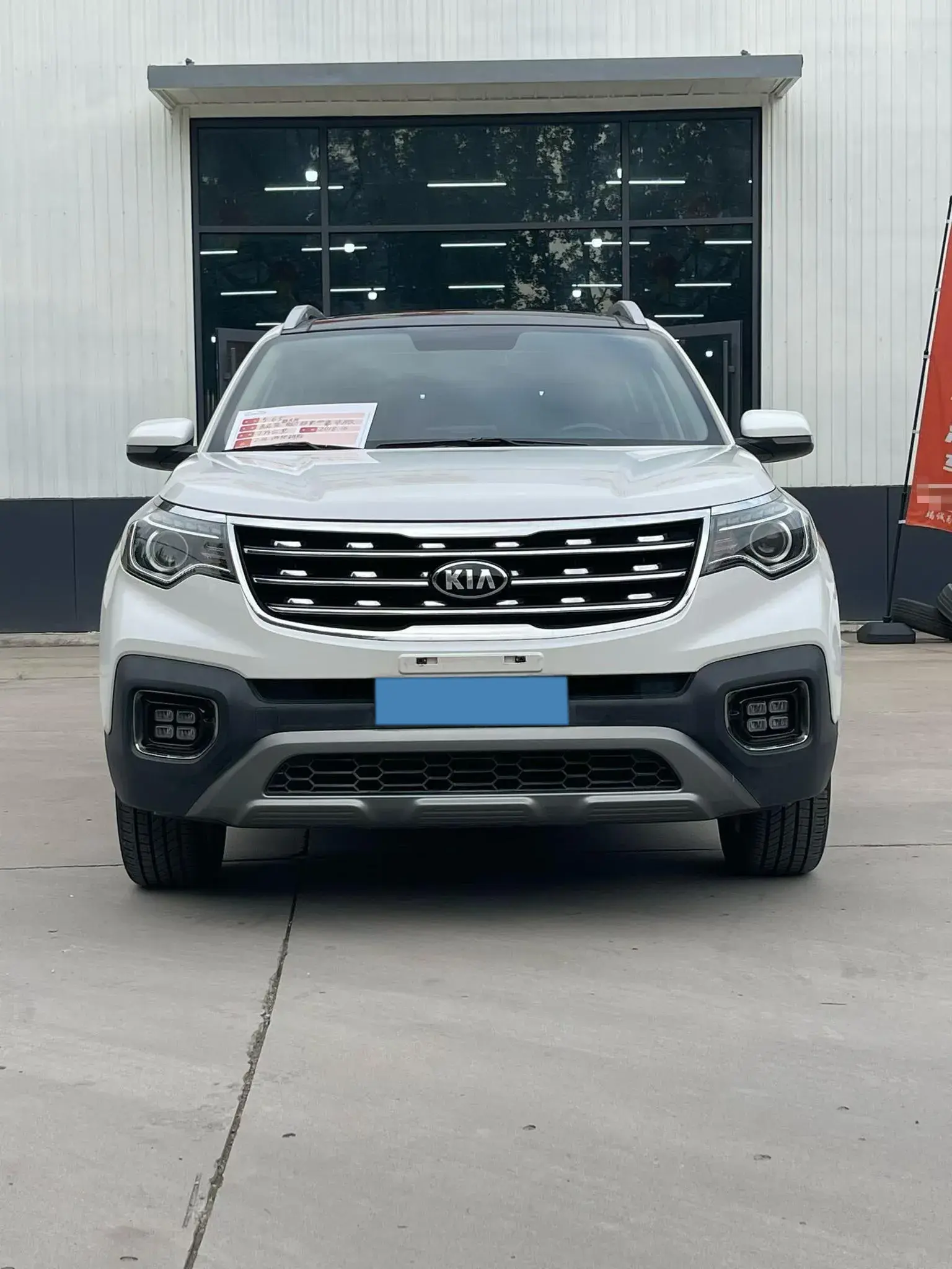 2018 KIA SPORTAGE thumbnail 2
