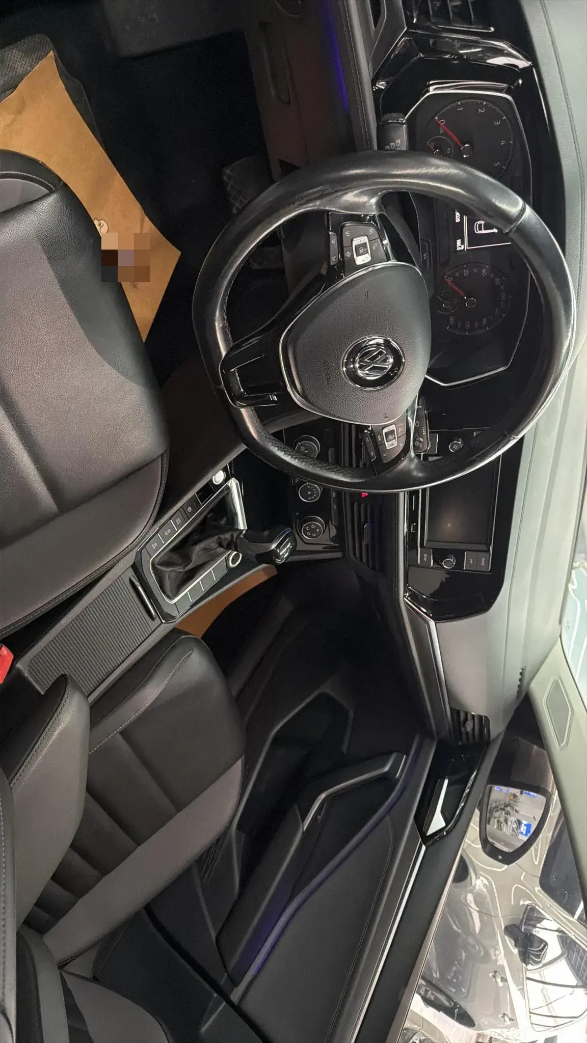 2020 VOLKSWAGEN SAGITAR thumbnail 2