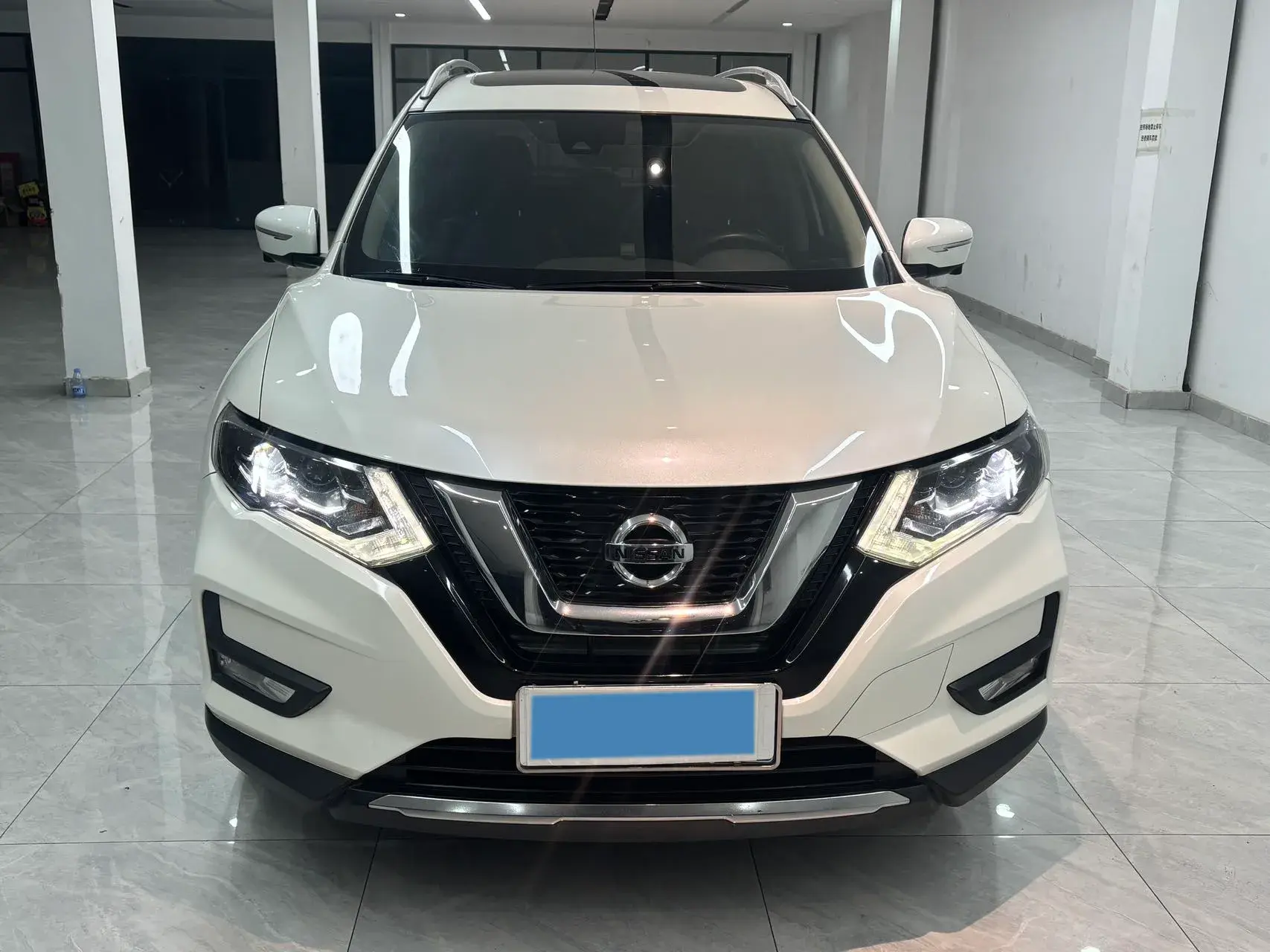 2020 NISSAN X-TRAIL thumbnail 2