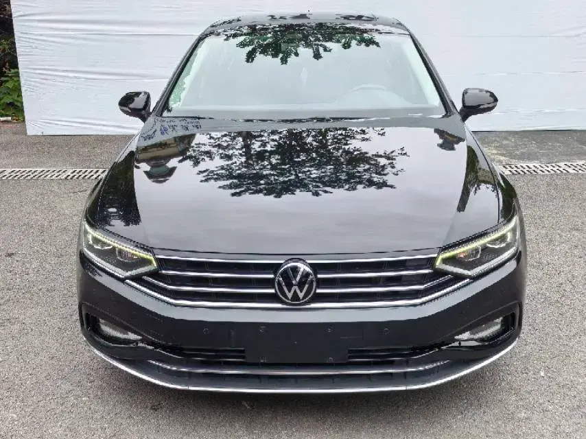 2020 VOLKSWAGEN MAGOTAN thumbnail 2
