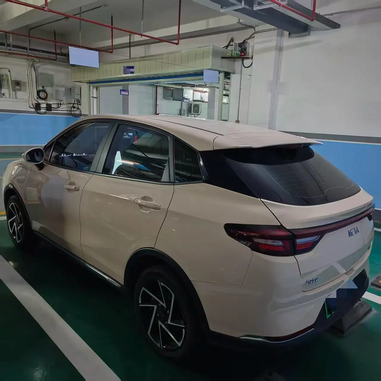 2023 NETA AYA thumbnail 3