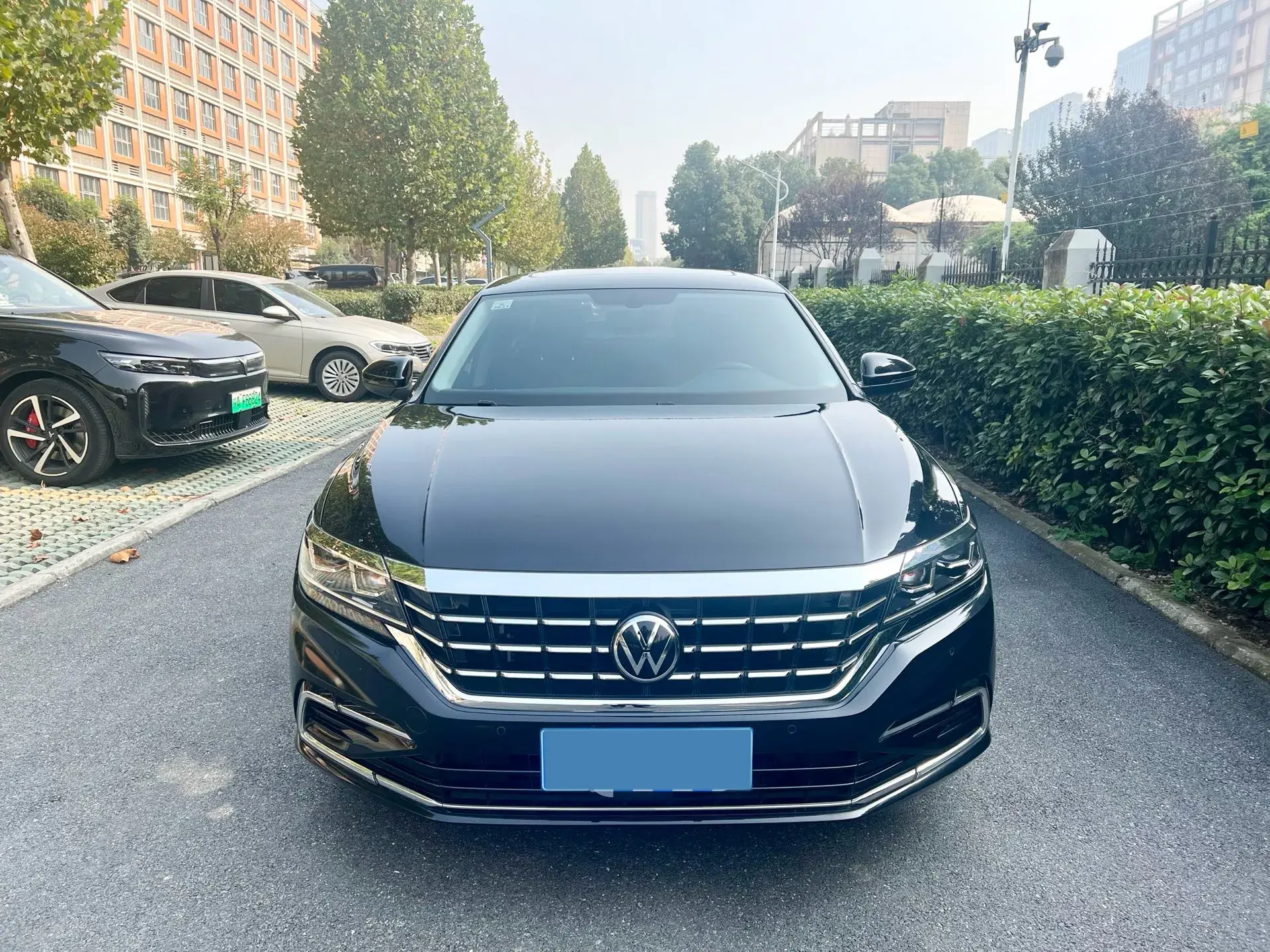 2021 VOLKSWAGEN PASSAT thumbnail 2