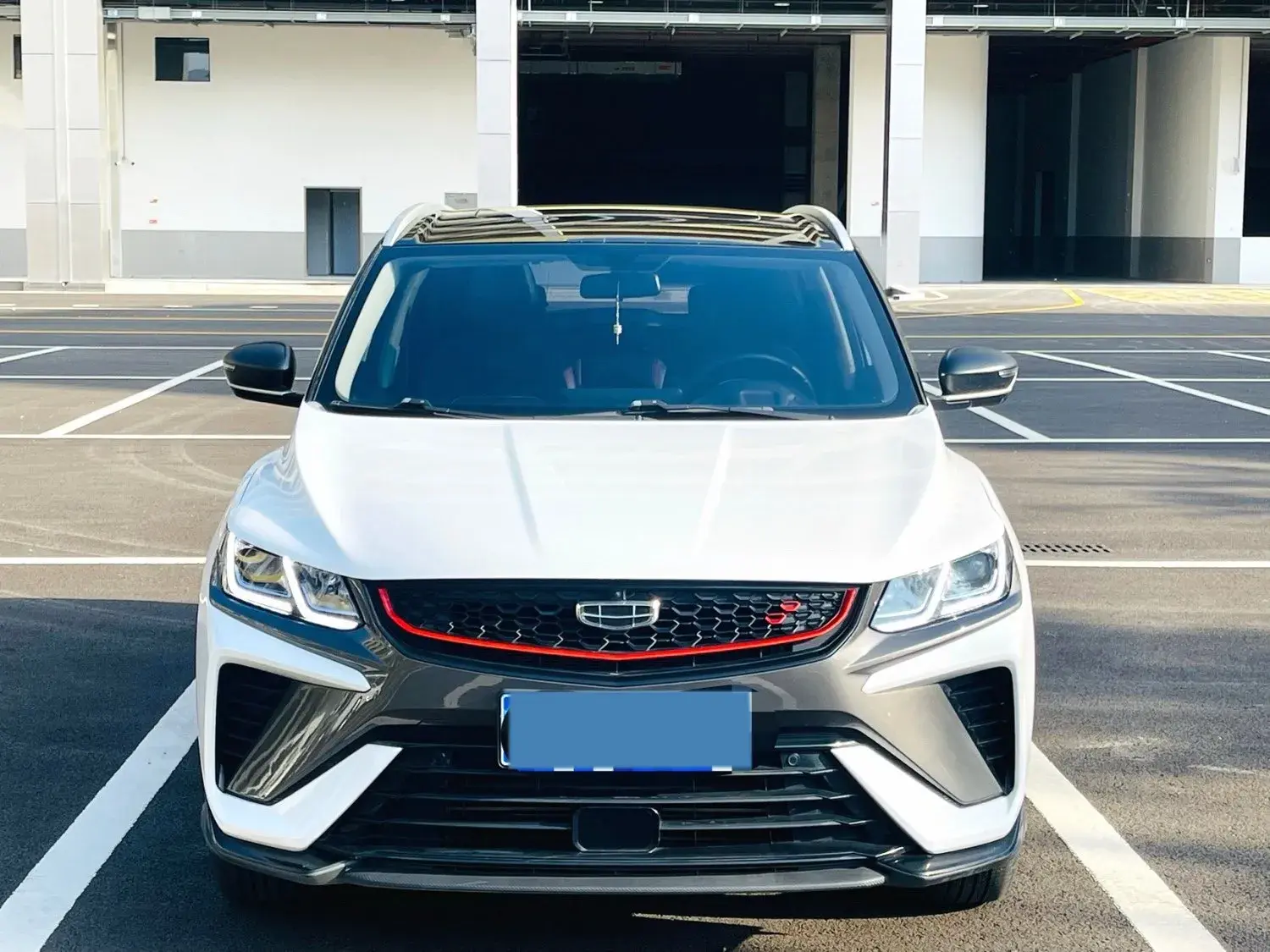 2021 GEELY COOLRAY thumbnail 2