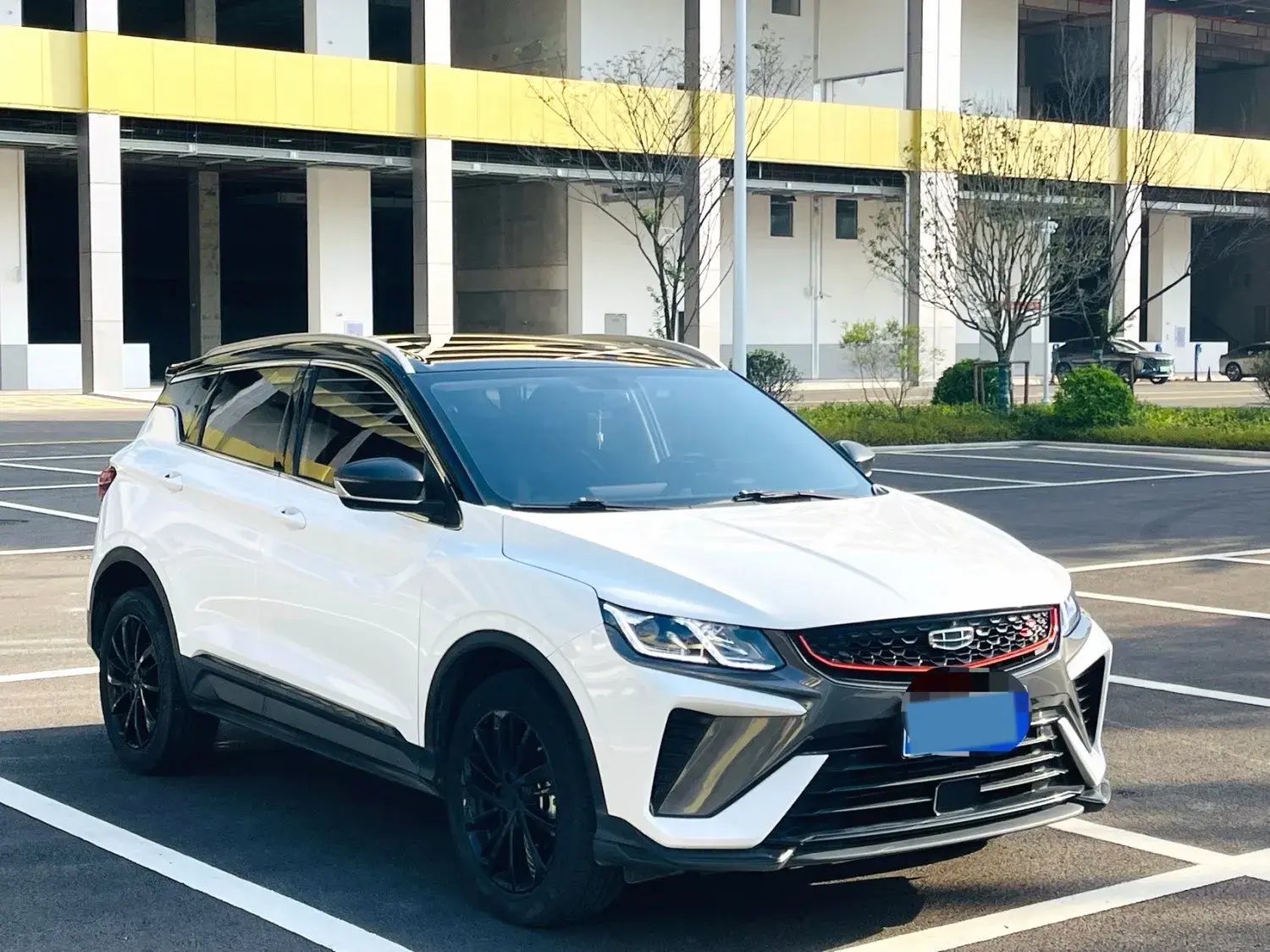 2021 GEELY COOLRAY thumbnail 3