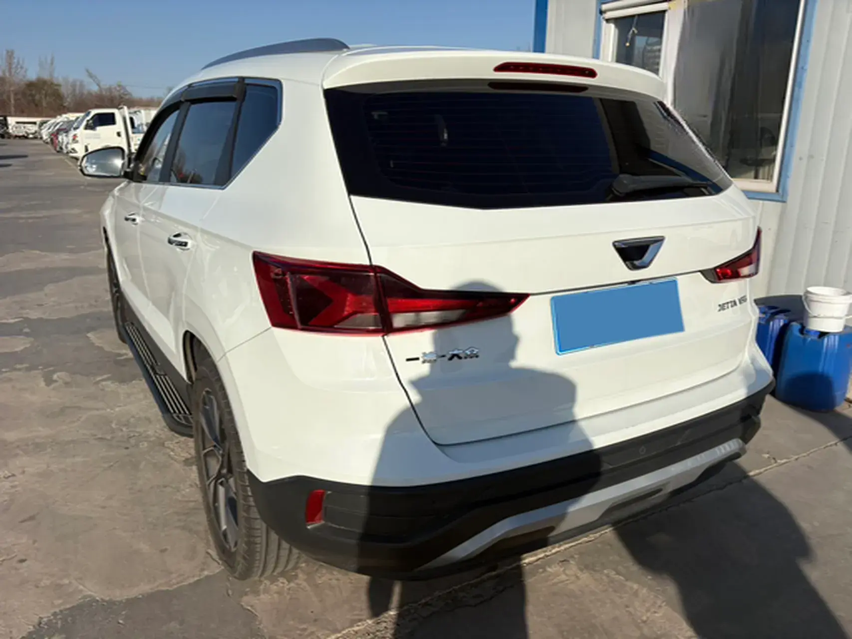 2019 JETTA VS5 thumbnail 4