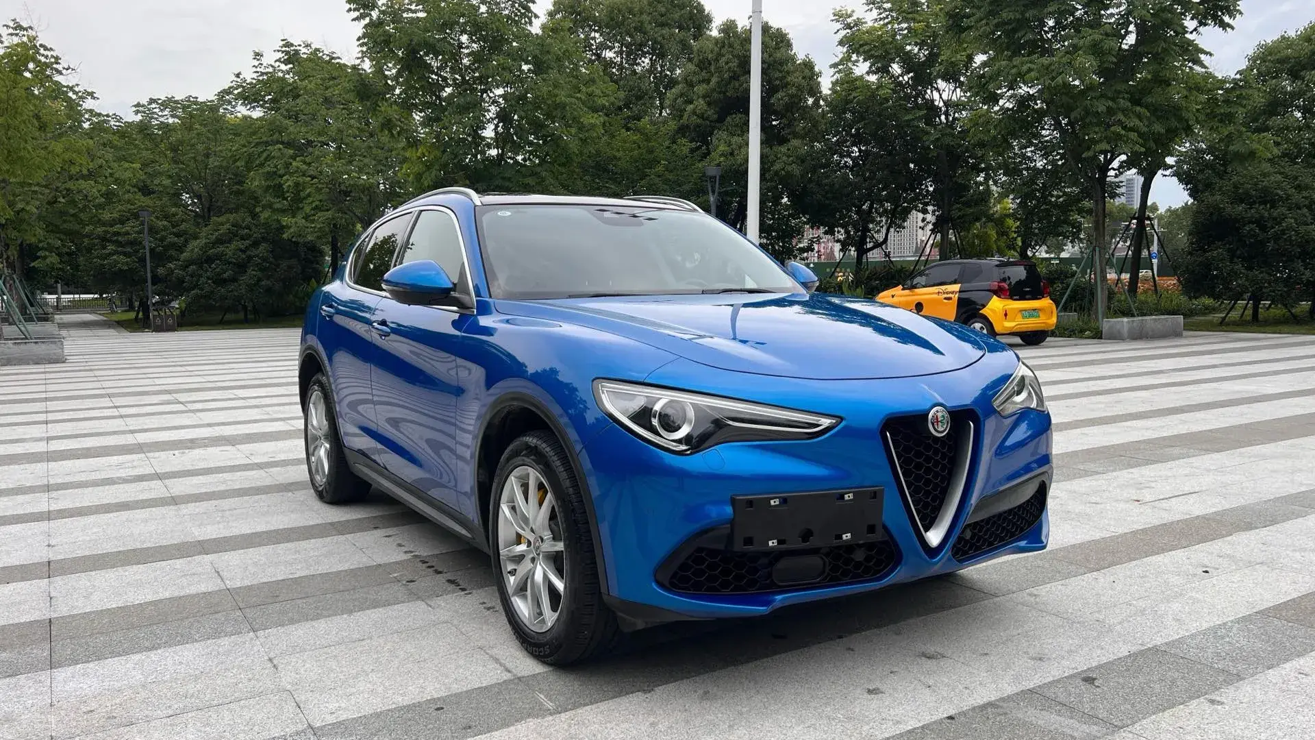 2020 ALFA ROMEO thumbnail 3