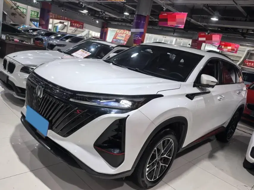 2022 CHANGAN CS75 view 1