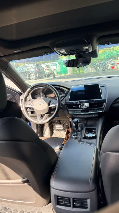 2020 Cadillac CT5 2.0T 241HP L4 10AT,autocango,china used car exporter,china ev exporter,chinese used car exporter,chinese used ev exporter