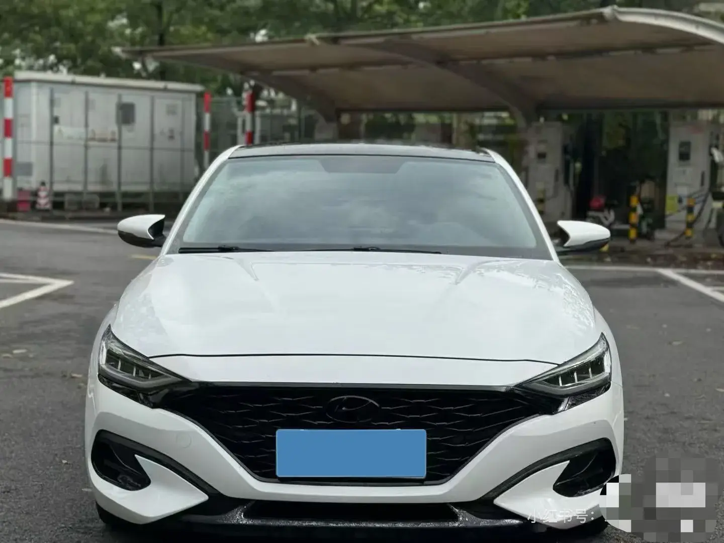 2019 HYUNDAI LA thumbnail 2
