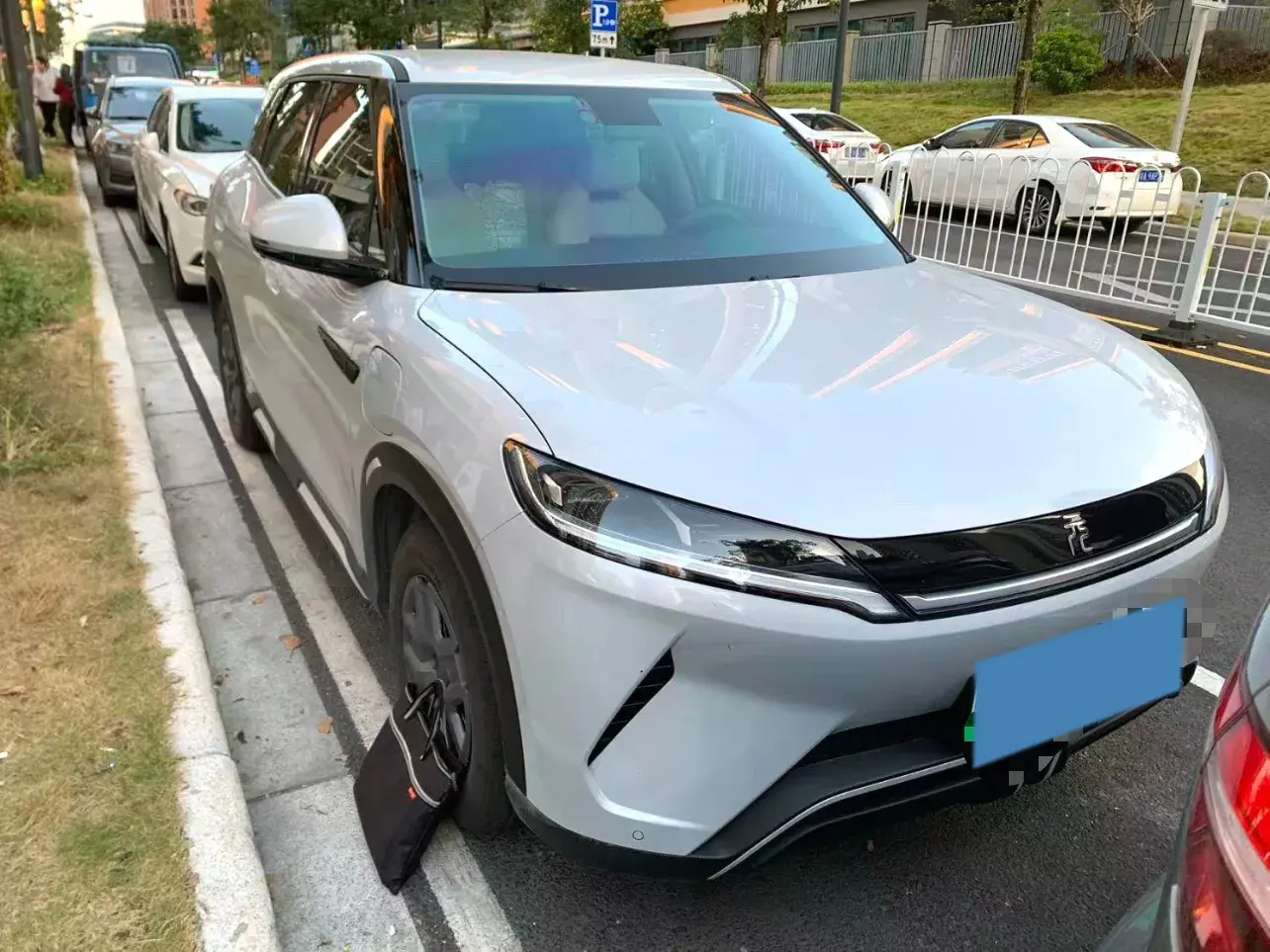 2024 BYD YUANUP thumbnail 3