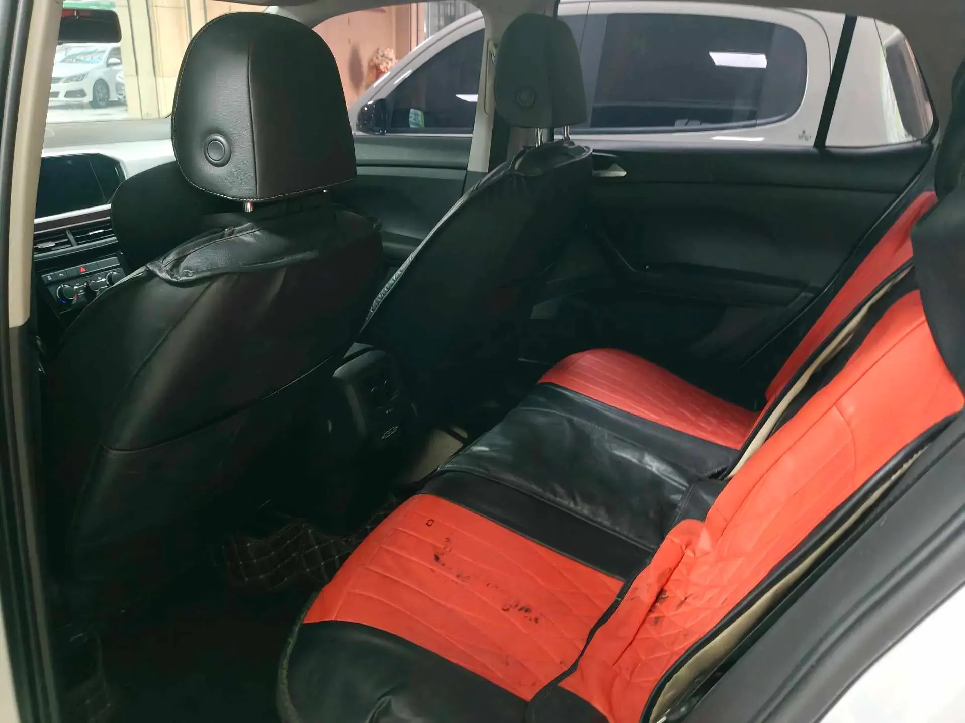 2021 VOLKSWAGEN TACQUA thumbnail 3