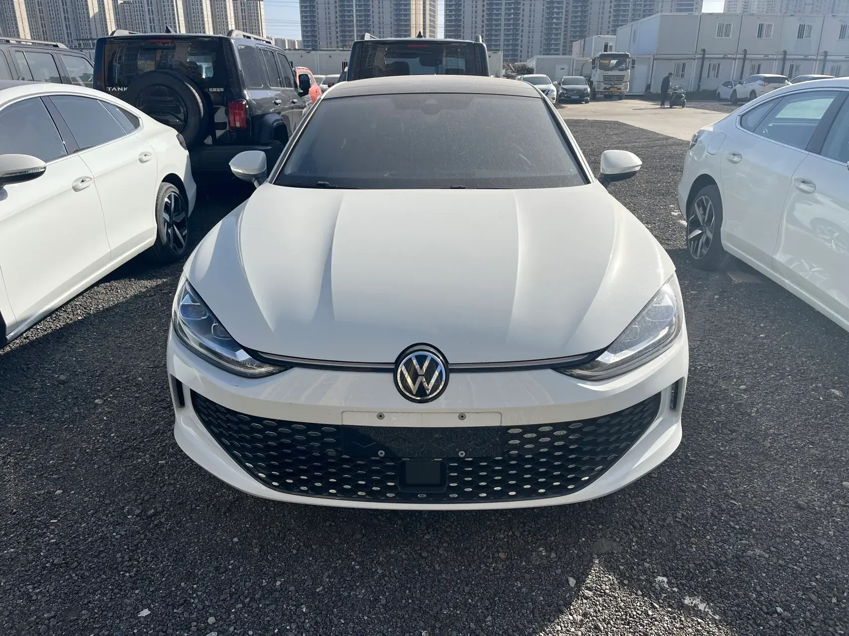 2024 VOLKSWAGEN LAMANDO thumbnail 2