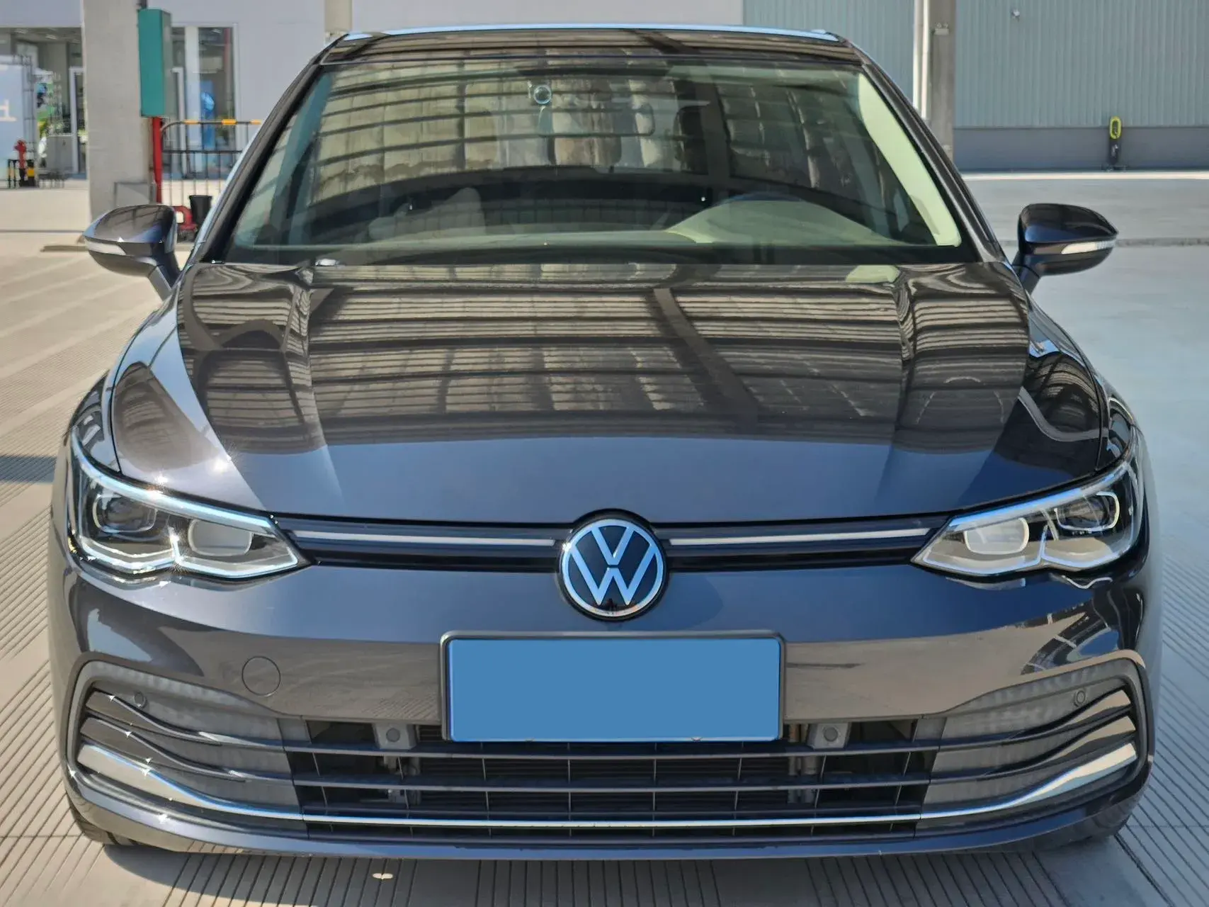 2021 VOLKSWAGEN GOLF thumbnail 2