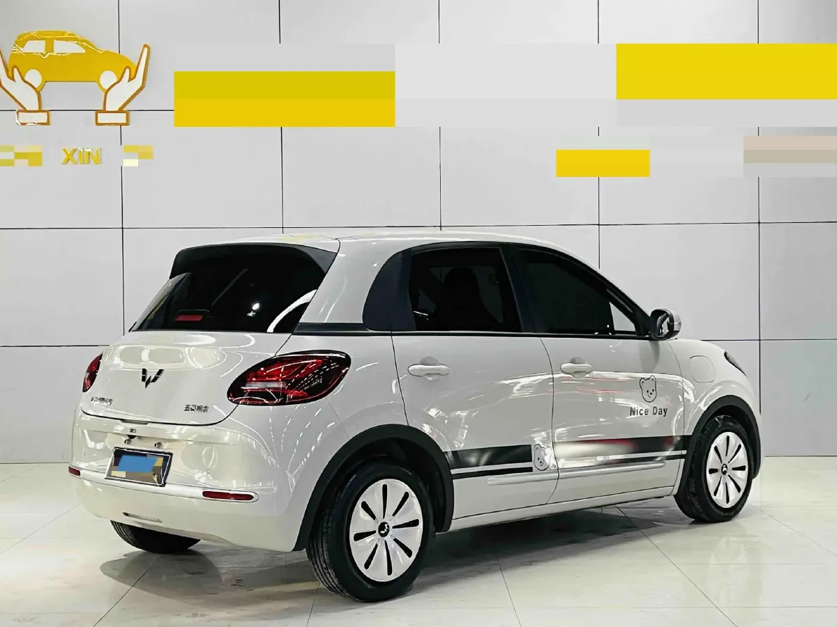 2024 WuLing BinGuo BEV 17.3KWH,autocango,china used car exporter,china ev exporter,chinese used car exporter,chinese used ev exporter