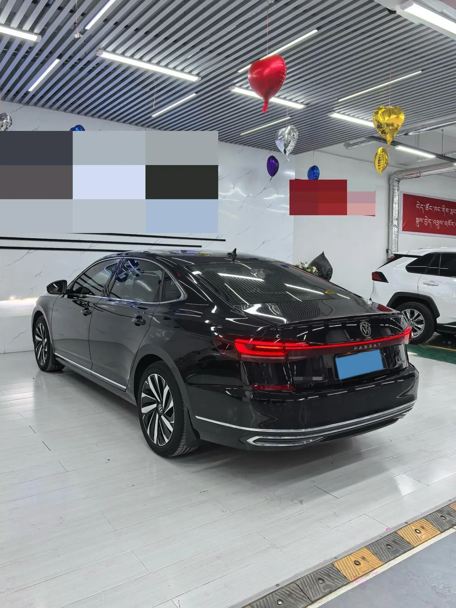 2024 VOLKSWAGEN PASSAT thumbnail 4