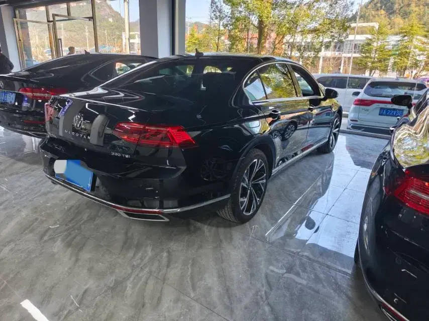 2021 VOLKSWAGEN MAGOTAN thumbnail 2